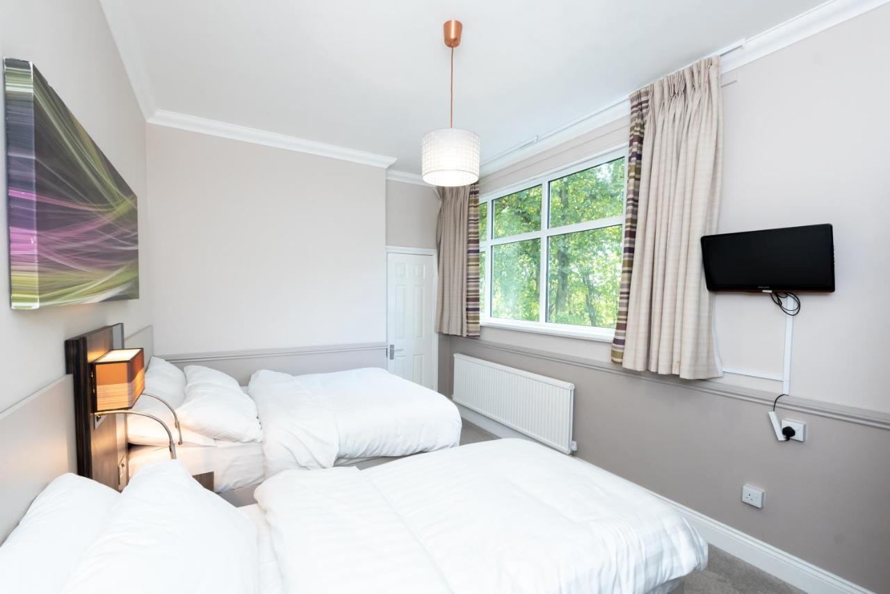 Uno Hotel Heathrow Windsor سلوف المظهر الخارجي الصورة